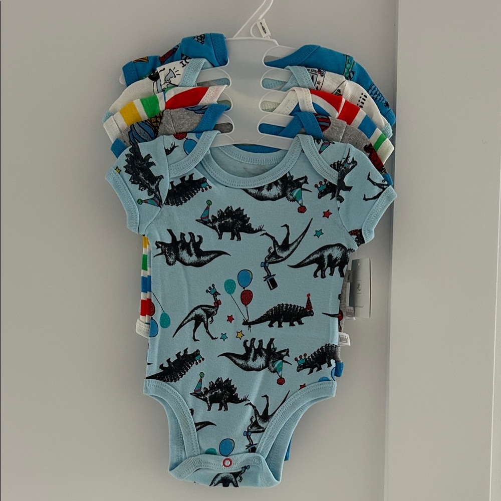 Rosie Pope 5 piece Baby Onesies Set 3-6 months new with tags